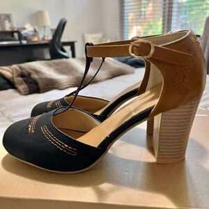 CHARMING CAP TOE MARY JANE